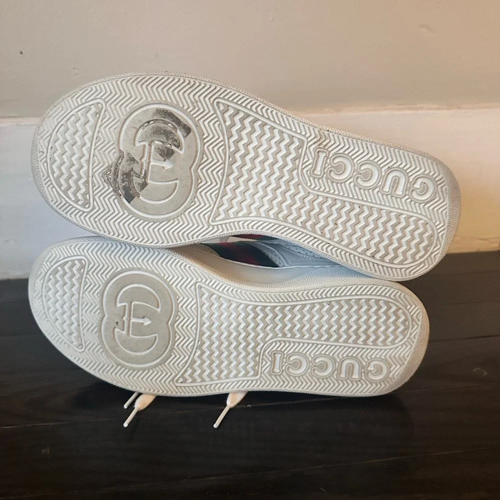 Gucci Web Accent Leather Sneakers - Picture 6 of 6